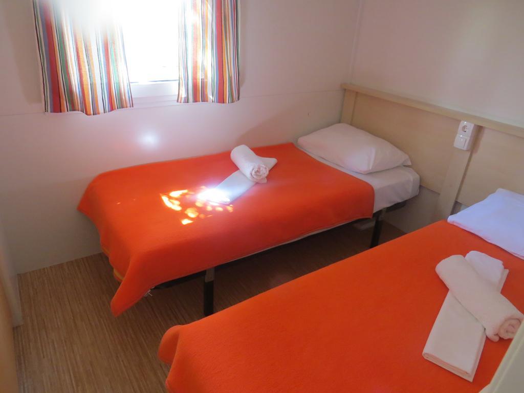 Camping Mia Bungalow & Mobile Home Biograd Na Moru Kamer foto