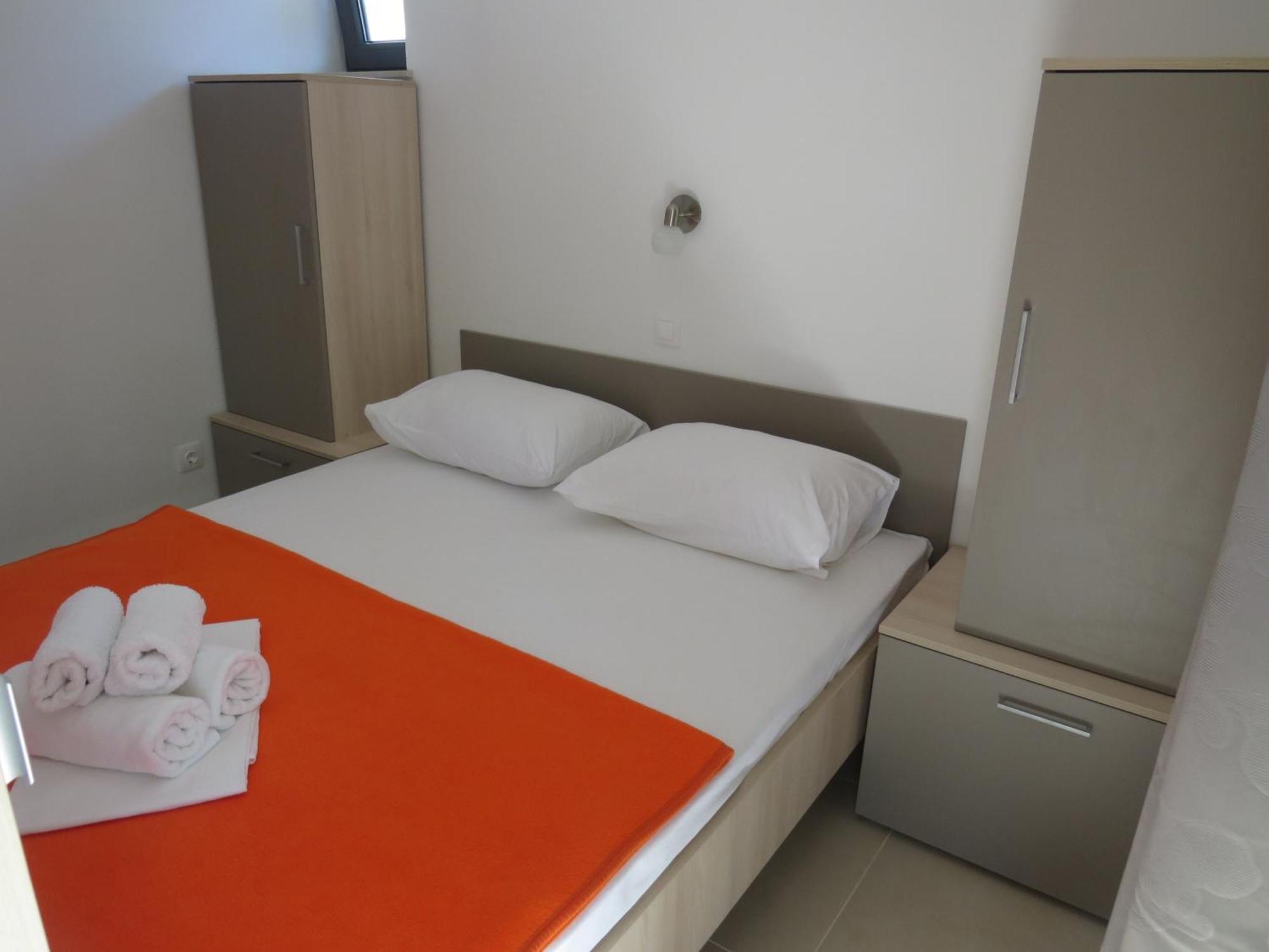 Camping Mia Bungalow & Mobile Home Biograd Na Moru Buitenkant foto