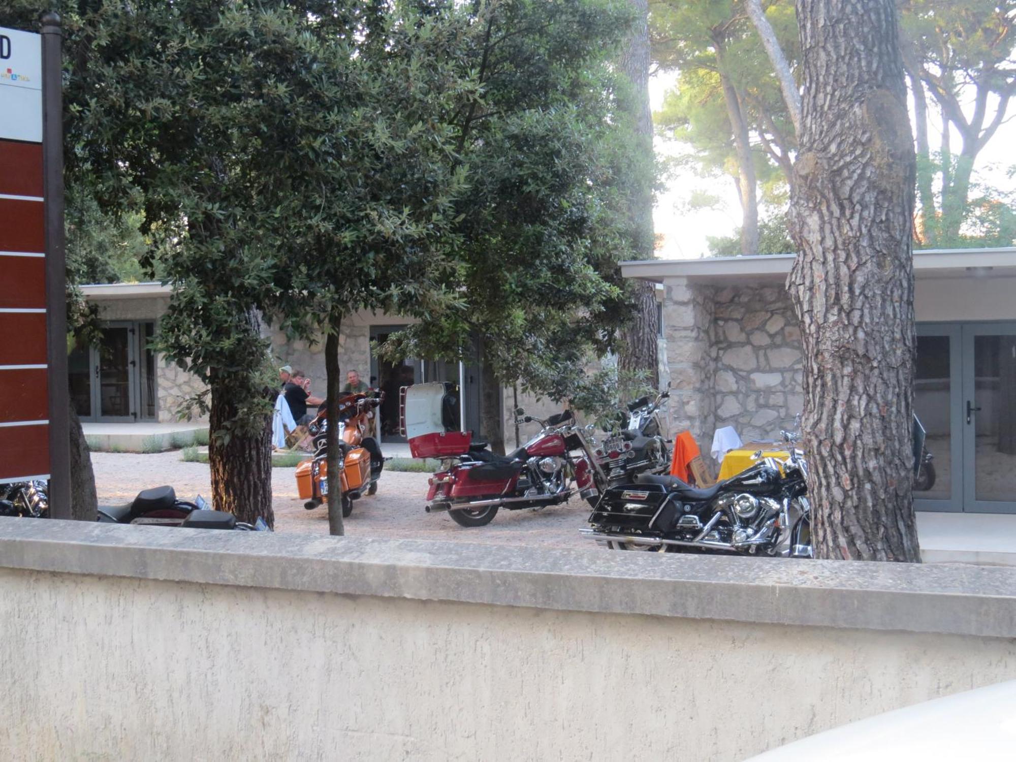 Camping Mia Bungalow & Mobile Home Biograd Na Moru Buitenkant foto