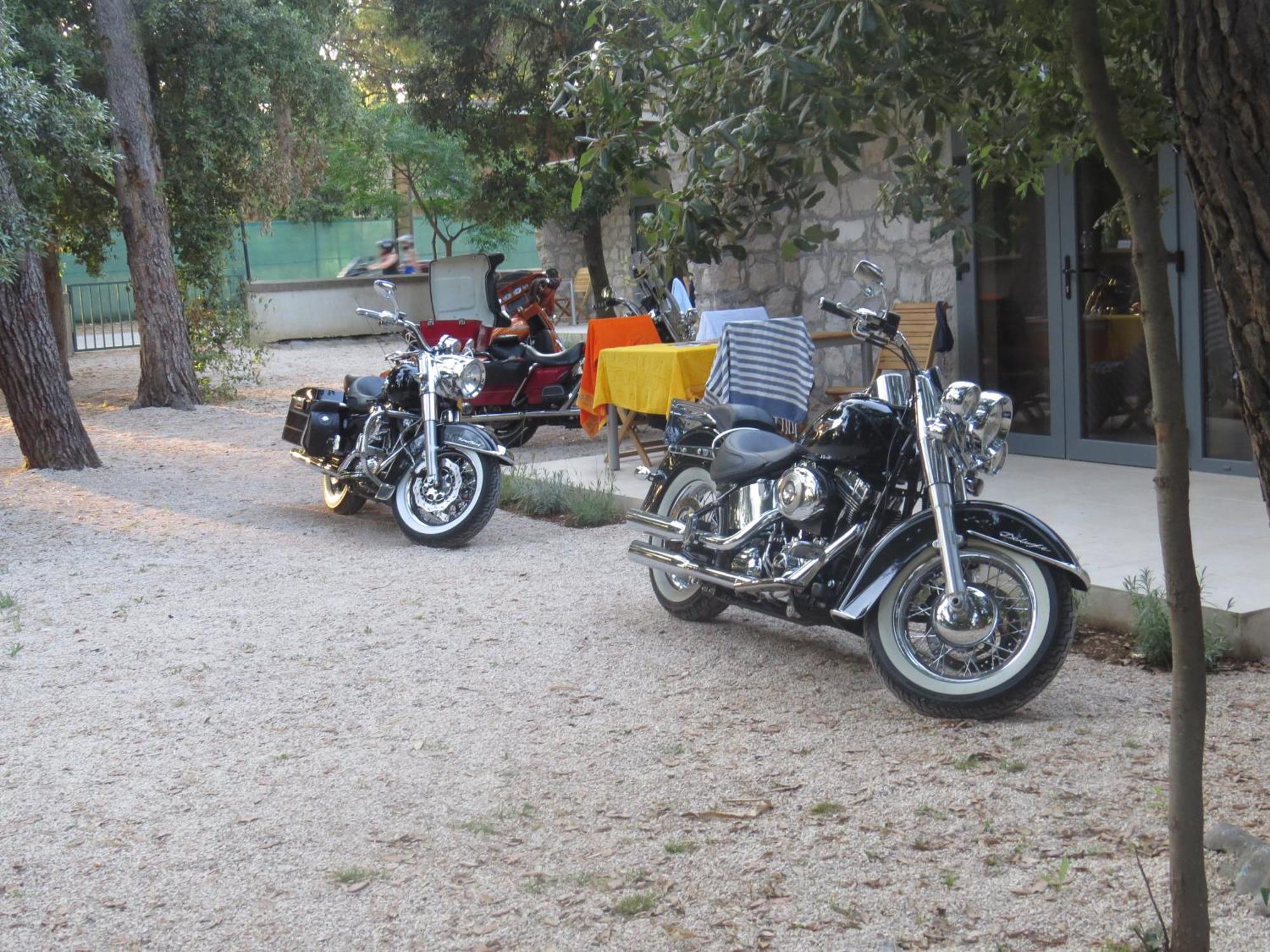 Camping Mia Bungalow & Mobile Home Biograd Na Moru Buitenkant foto