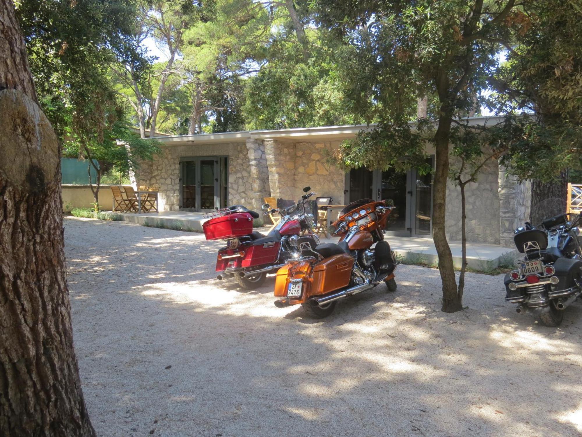Camping Mia Bungalow & Mobile Home Biograd Na Moru Buitenkant foto