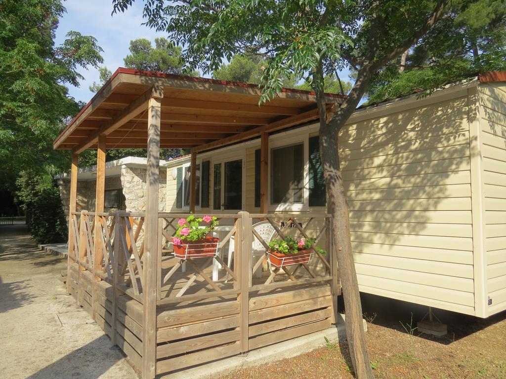 Camping Mia Bungalow & Mobile Home Biograd Na Moru Kamer foto