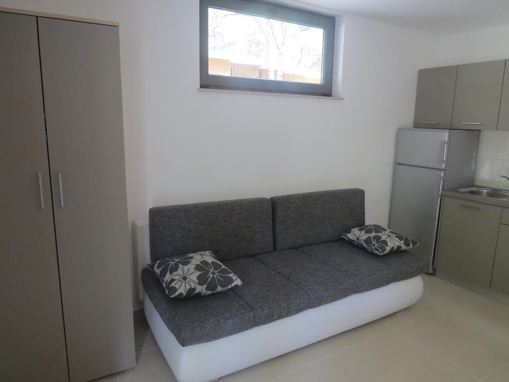 Camping Mia Bungalow & Mobile Home Biograd Na Moru Kamer foto